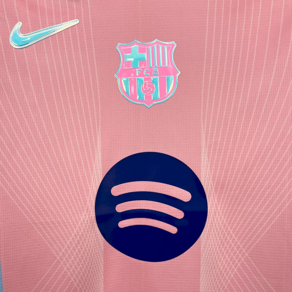Maillot concept FC Barcelone 2025-26 pink Express
