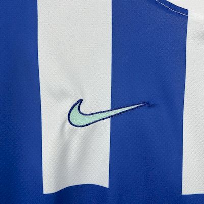 Maillot dom Brighton 2025-26