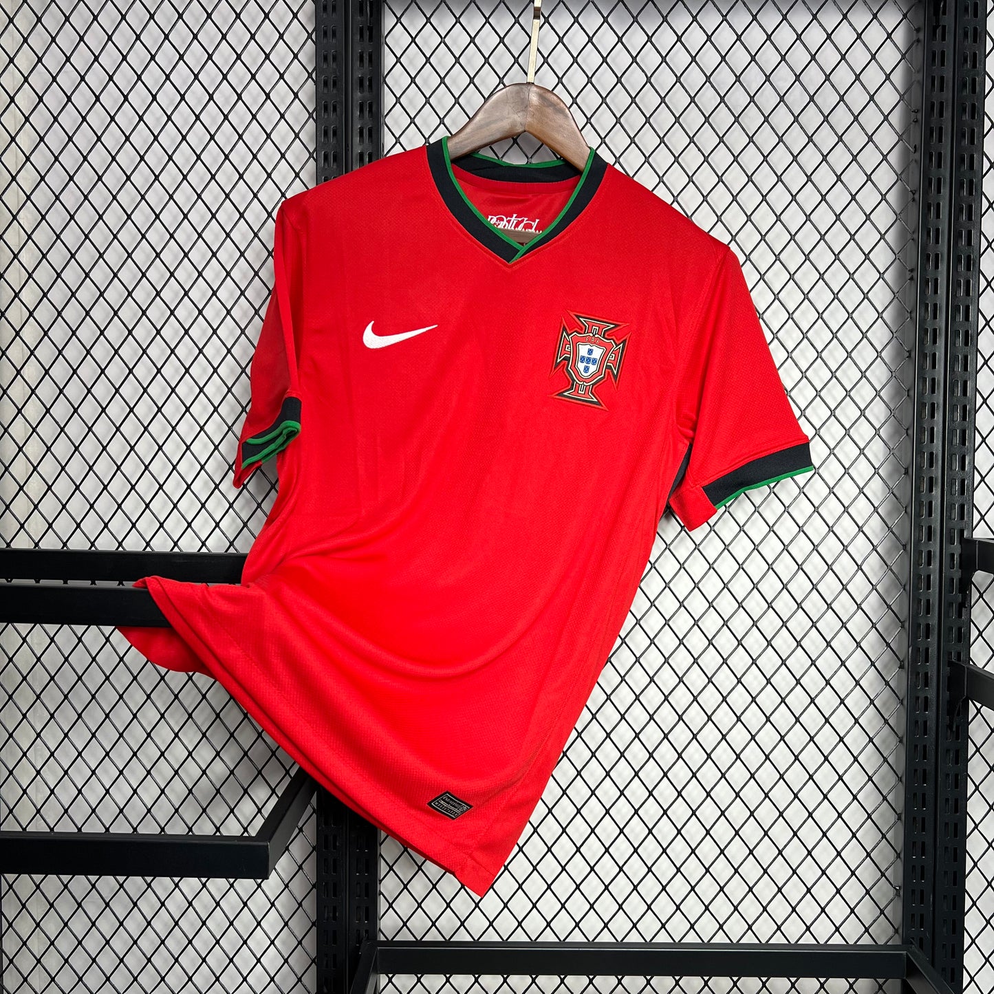 Maillot Portugal domicile 2024-25