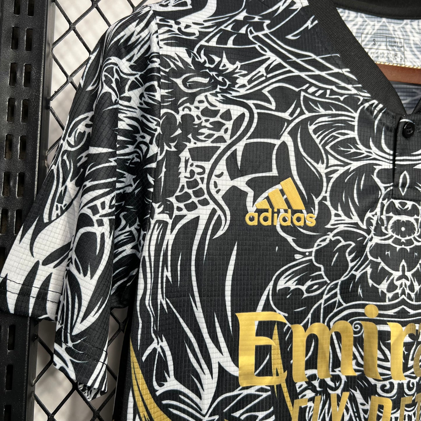 Maillot concept dragon Real Madrid 2023