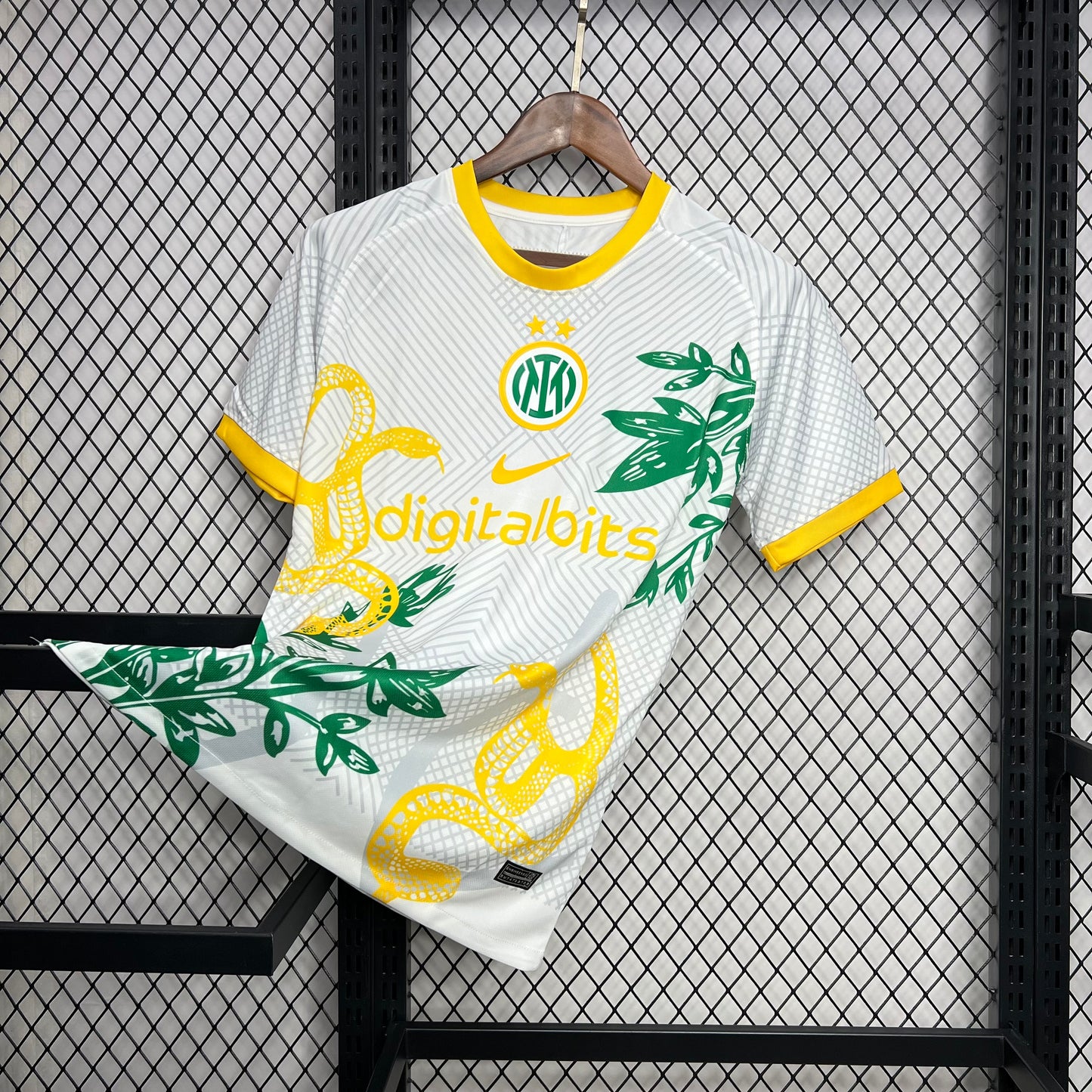 Maillot Serpent Jaune Inter Milan 2024-25