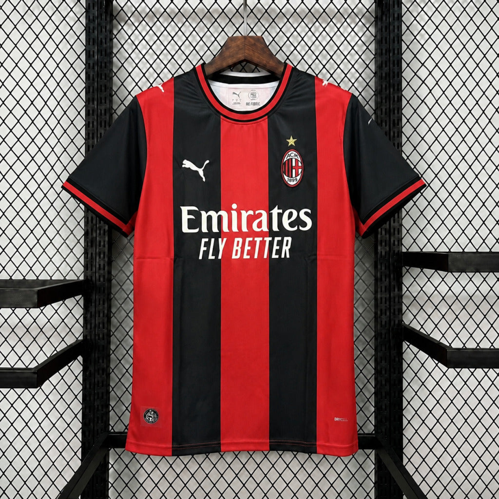 Maillot domicile AC Milan 2026-27