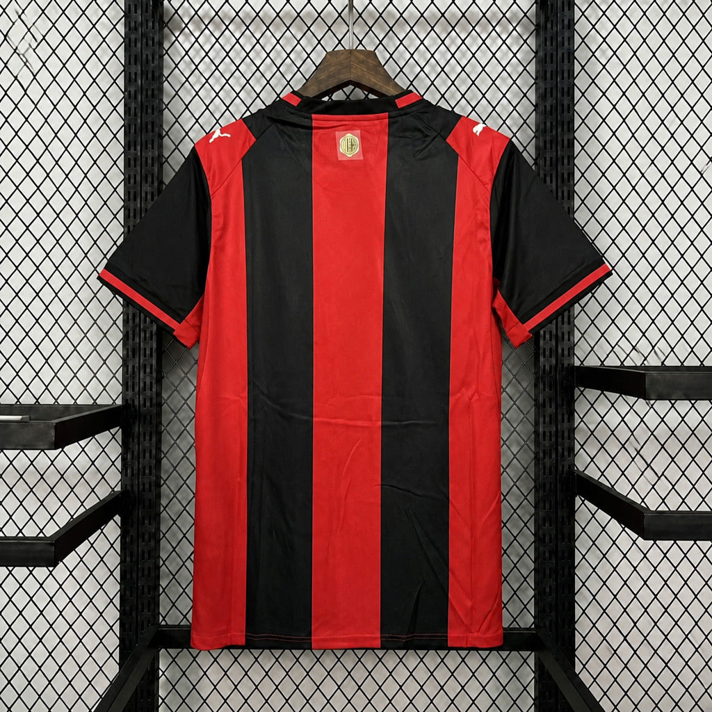 Maillot domicile AC Milan 2026-27