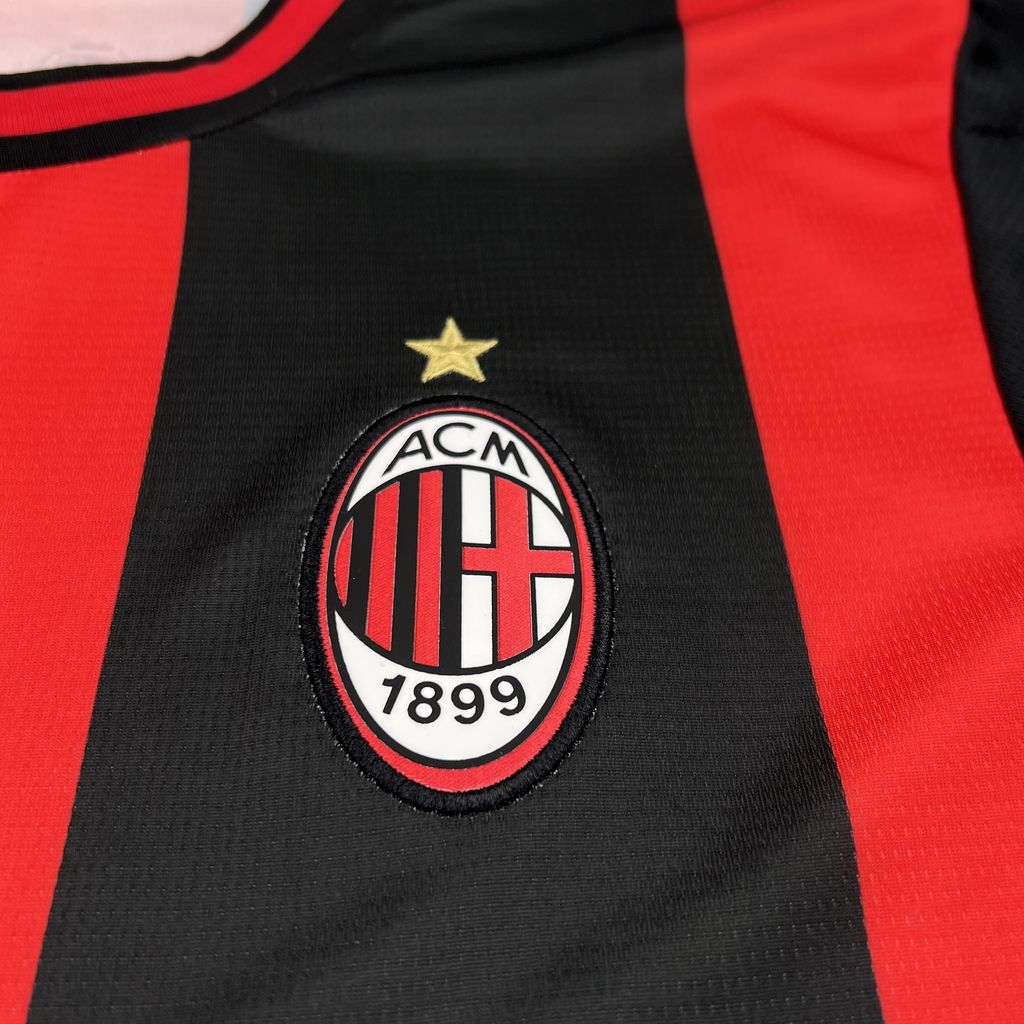 Maillot domicile AC Milan 2026-27