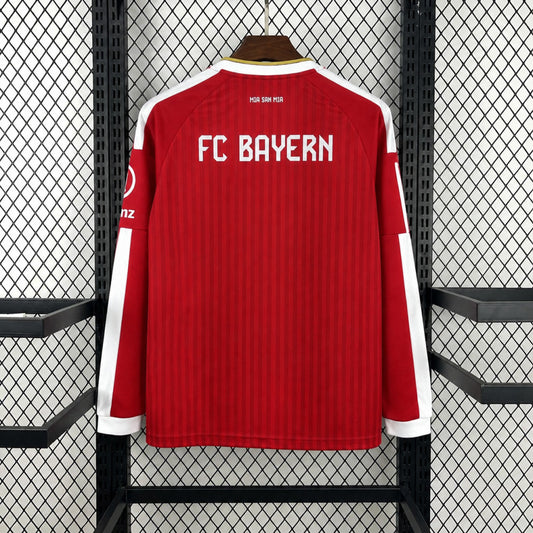 Maillot dom Bayern Munich 2026-27 (manches longues)
