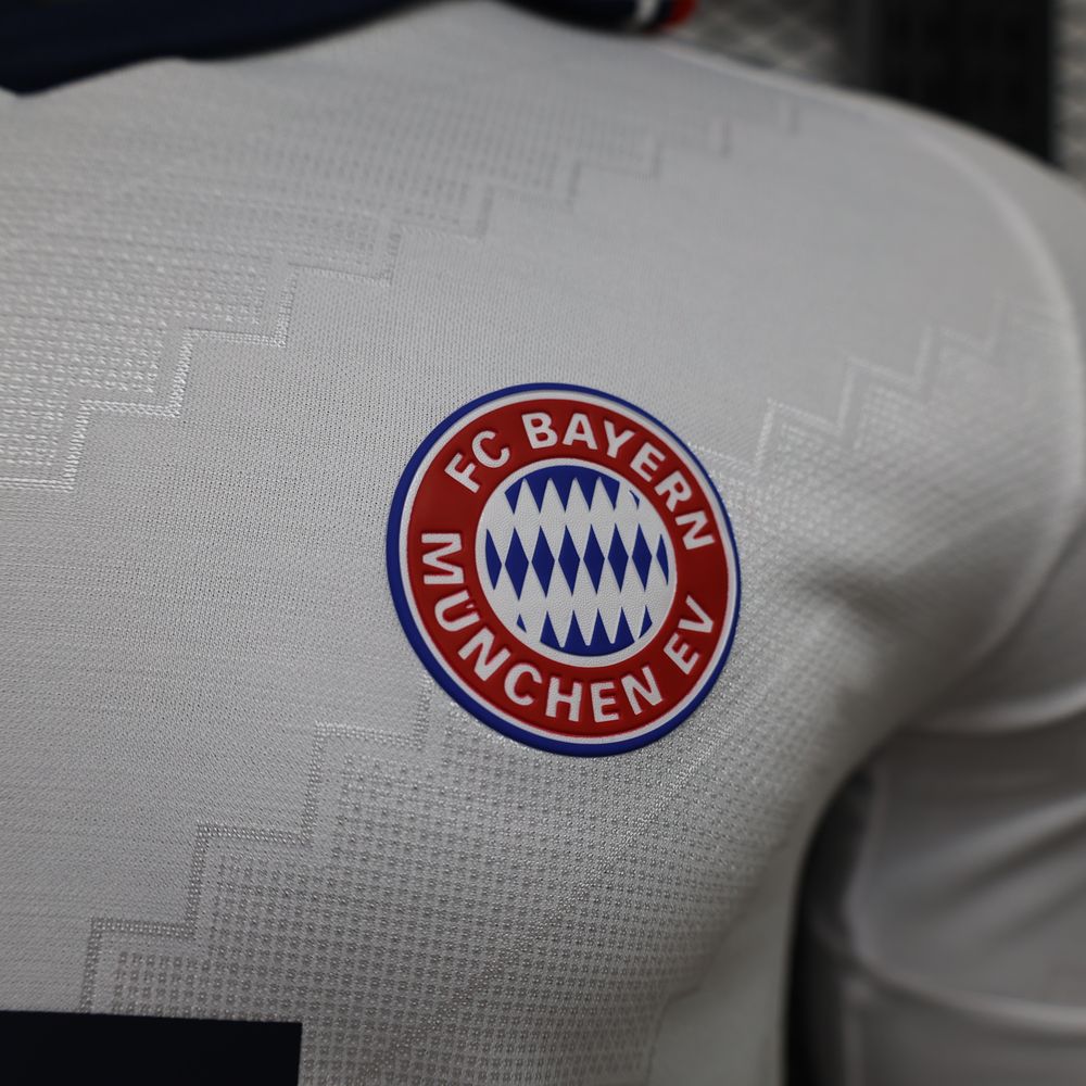 Maillot ext Bayern Munich 2026-27 (manches longues)