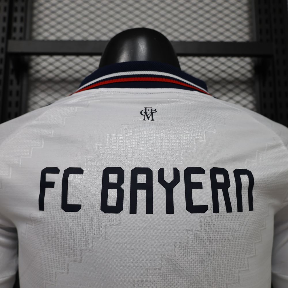 Maillot ext Bayern Munich 2026-27 (manches longues)