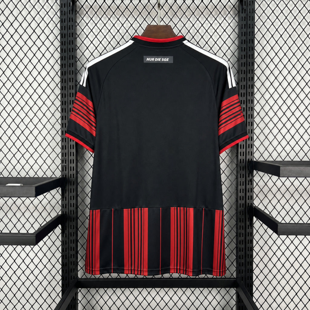 Maillot domicile Eintracht Francfort 2026-27