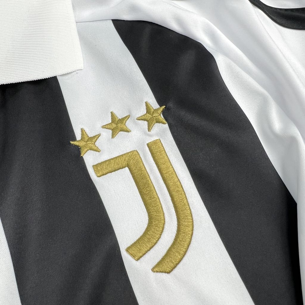 Maillot dom Juventus 2026-27 (manches longues)