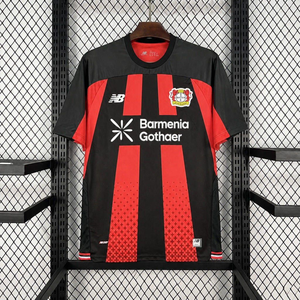 Maillot domicile Leverkusen 2026-27