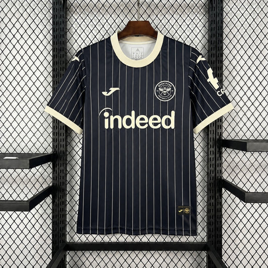 Maillot ext Brentford 2026-27