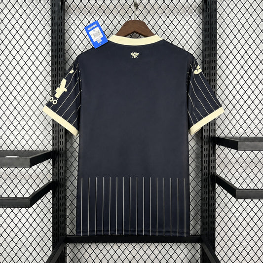 Maillot ext Brentford 2026-27