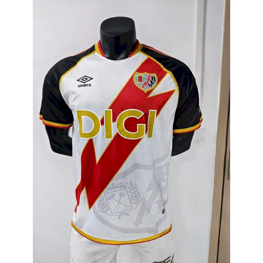 Maillot dom Rayo Vallecano 2026-27
