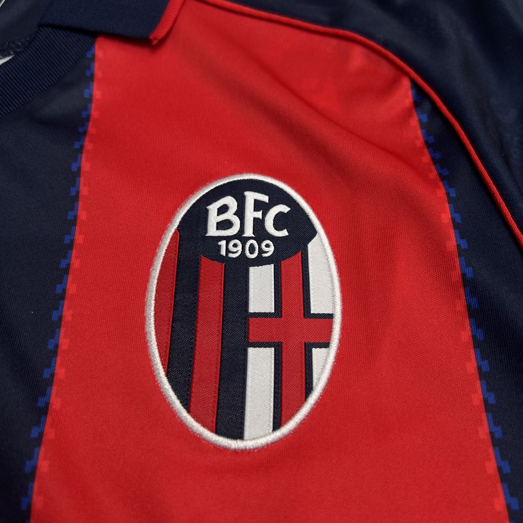 Maillot dom Bologne 2026-27